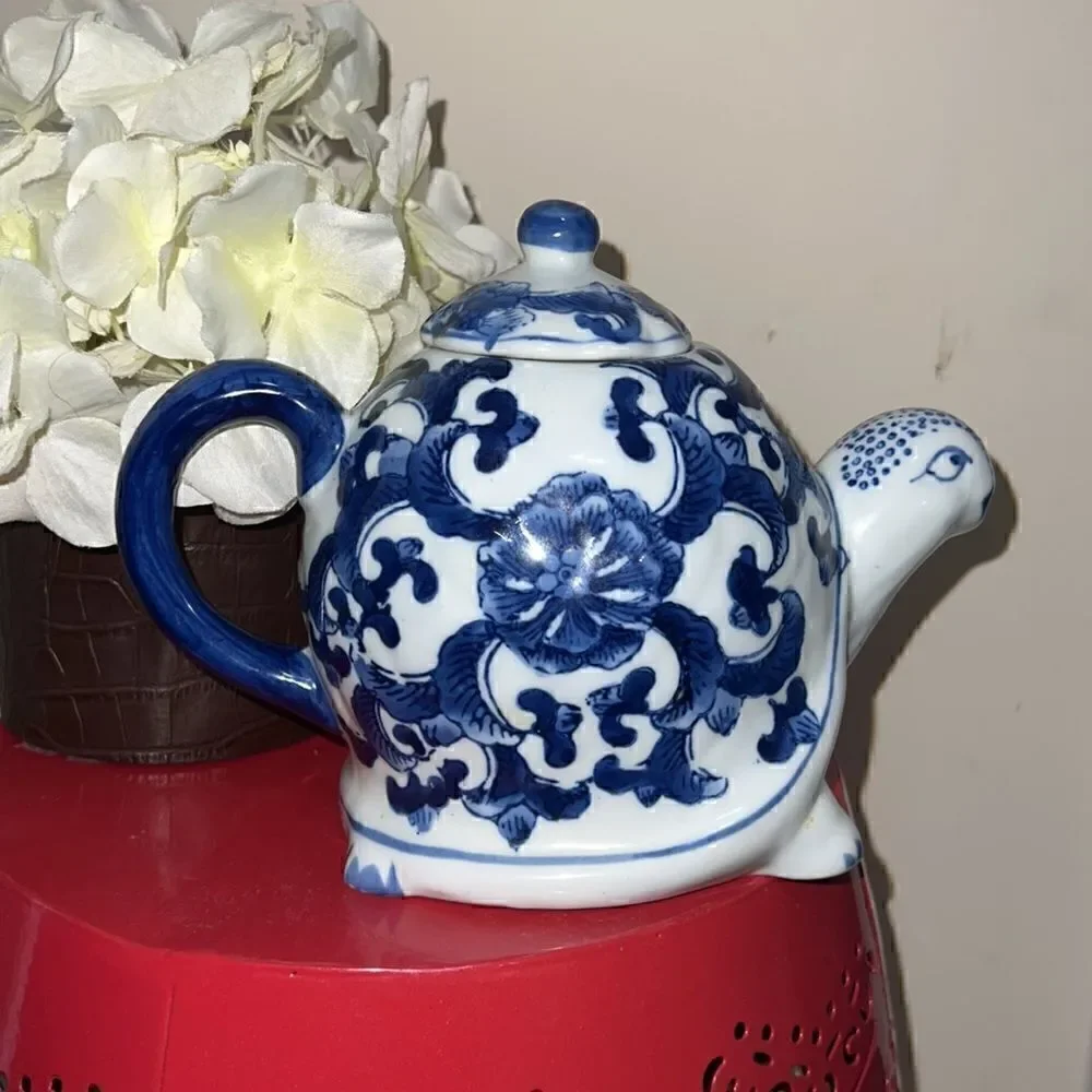 Blue & White Floral Turtle Teapot Tortoise Vintage China Unique Kitsch FLAW